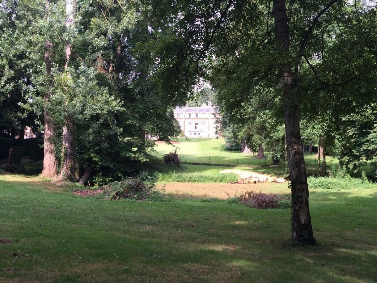 Le Beauvaisis Bed and Breakfast Esches Buitenkant foto